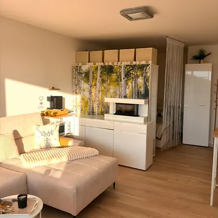 Ueber Den Daechern Von