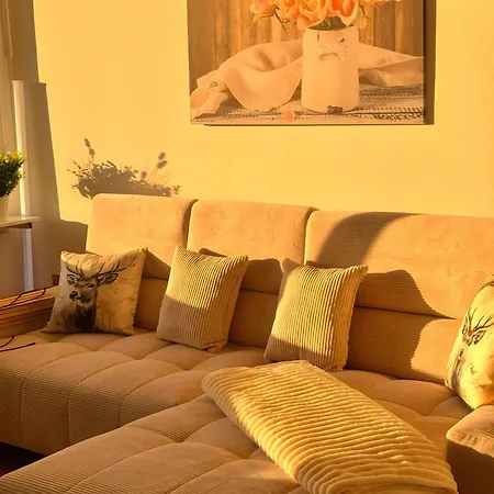 Ueber Den Daechern Von *